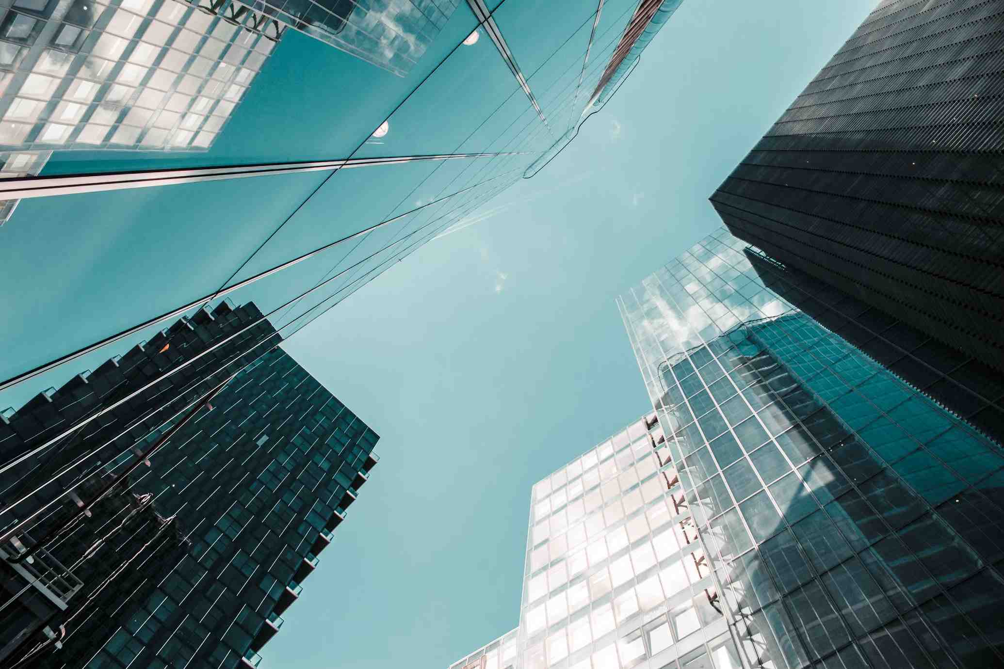 Top 5 Compliance Issues in Business Travel and How to Fix Them